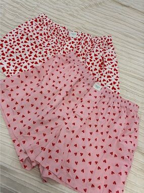2 pairs of American Eagle boxer shorts. Men’s valentines Size XL. 97% Cotton